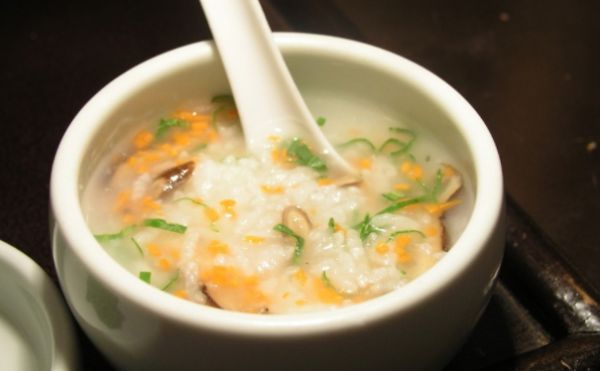 常見的飲食誤區(qū)主要有哪些？有哪些常見的飲食誤區(qū)需要避開？(1)