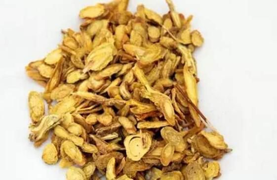 黄芩茶如何制作 黄芩茶的功效与作用