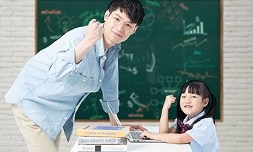 強(qiáng)大的教師團(tuán)隊(duì)