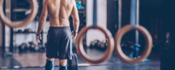 正常男性健身举重多少公斤合适 正常男性健身的好处 正常男性健身举重注意事项