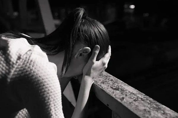 失能老人護(hù)理難上加難？作為科技大小便智能護(hù)理機(jī)器人來幫忙！