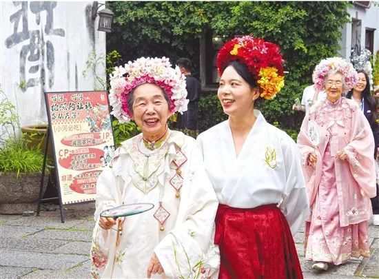 缺口巨大、单位争抢！这些毕业生为何成为“香饽饽”？