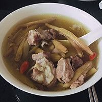 黄花菜排骨汤的做法图解3