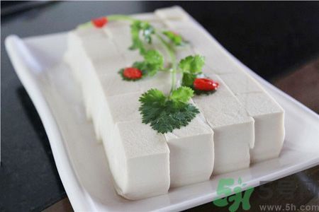 白豆腐和党参可以一起炖肉吃吗?白豆腐党参混合吃相克吗