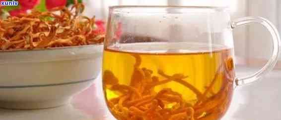 黃花菜與普洱茶的神奇組合：功效、作用及搭配，讓您全面了解其健益處