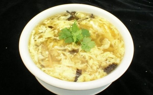 黄花菜鸡蛋汤的做法是怎样的？黄花菜鸡蛋汤怎么做？(1)