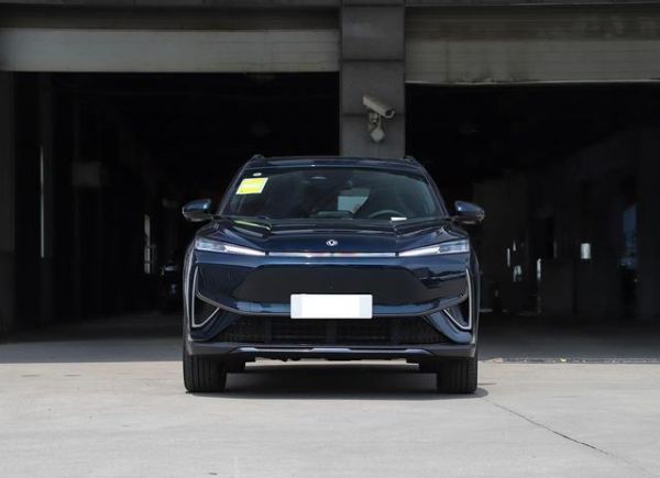 全新純電SUV！10.99萬起震撼首發(fā)-有駕