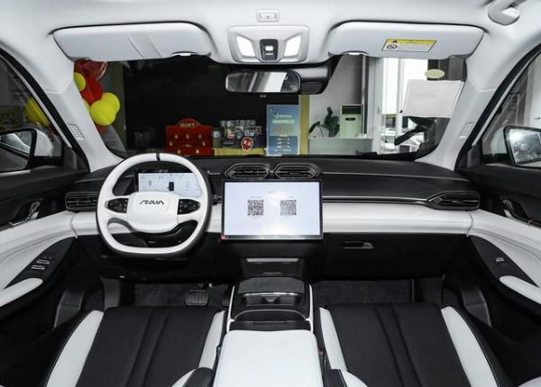 全新純電SUV！10.99萬起震撼首發(fā)-有駕