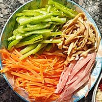 炒黃花菜的做法圖解1