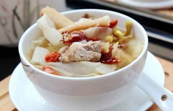 這6款湯最適合冬天，暖胃散寒，補(bǔ)血開(kāi)胃，滋陰潤(rùn)肺！