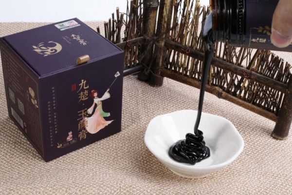 九楚膏滋：漢方古法 現(xiàn)代工藝，看傳統(tǒng)膏方如何煥發(fā)新生？
