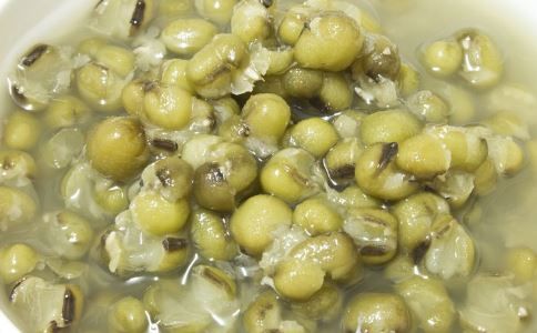 夏季喝什么湯好 夏季養(yǎng)生湯食譜推薦 夏季養(yǎng)生湯食譜大全