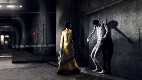 在科幻劇集《無垠的太空》（The Expanse）中，低重力環(huán)境中成長的“小行星帶人”（Belters）比地球人更高、更瘦，并且很難應(yīng)付地球的重力