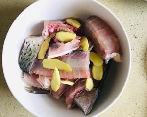西紅柿豆腐魚的做法 步驟1