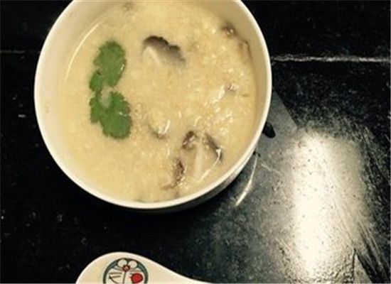 香菇麥片粥——潤腸通便保濕護(hù)膚