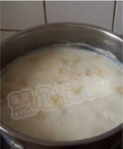 純奶手撕吐司的做法 步驟1