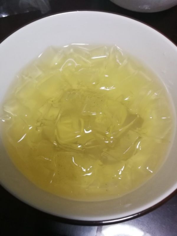 闽南人的最爱夏日清凉甜品海石花冻四果汤必备