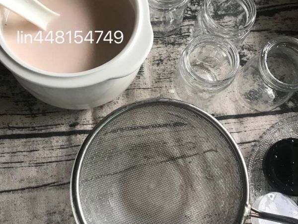 純奶手撕吐司的做法 步驟1