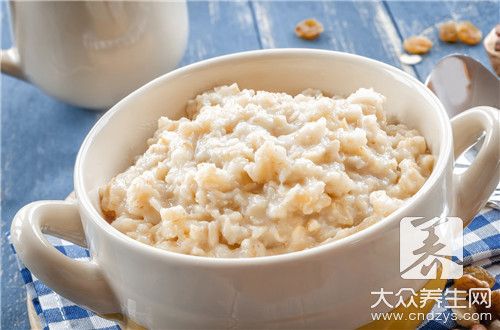 牛奶麥片熱量