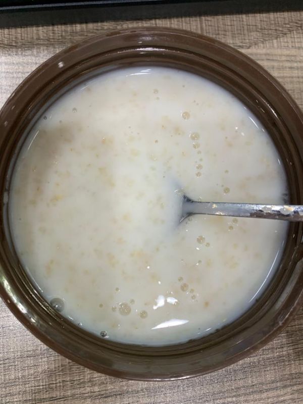 超級懶人福音-牛奶麥片的做法