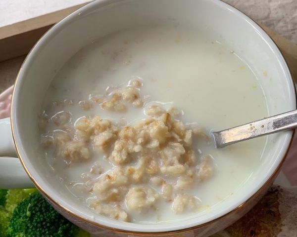 低卡牛奶燕麥片的做法