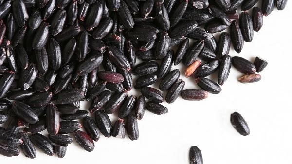 爆料黑米有減肥功效嗎 黑米粥怎么做呢
