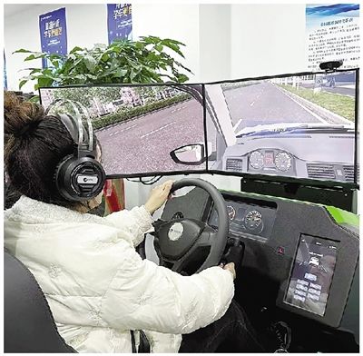 全省首家VR+AI智能教學駕培館在杭推出
