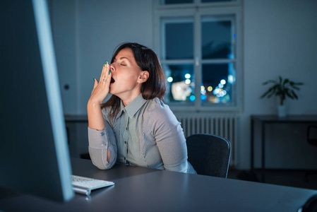 突然失眠0R嗜睡 或許是這些藥鬧的