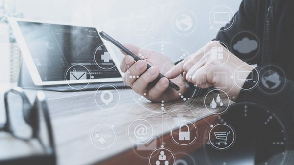 在健康和安全培训中使用模拟的7个关键提示