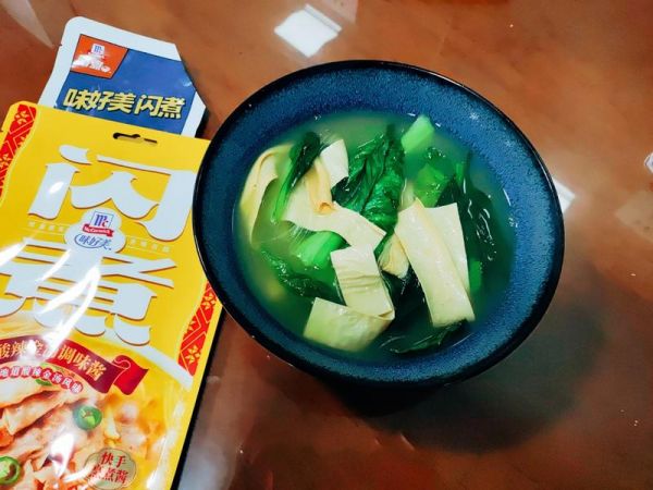純奶手撕吐司的做法 步驟1