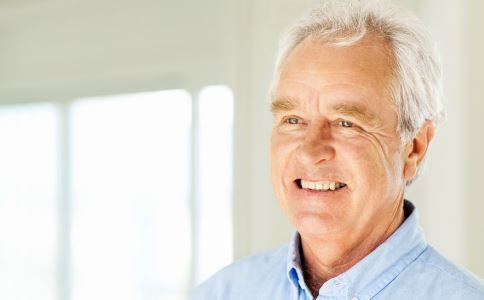 老人睡前保健操怎么做 老人睡前怎么保健 老人睡前注意事項