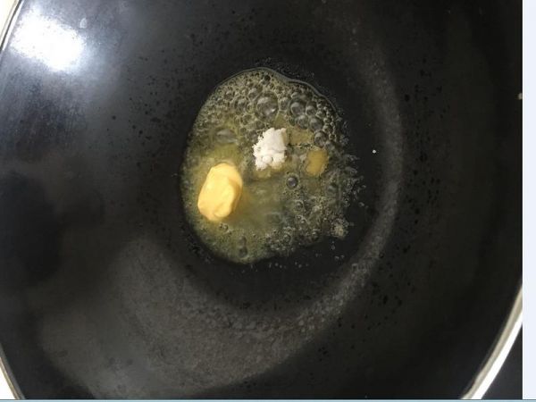 純奶手撕吐司的做法 步驟1