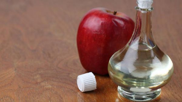 蘋果醋如何護(hù)膚美容？蘋果醋是一種什么樣的飲料？