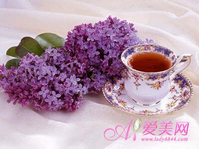 点击图片浏览更多精彩内容