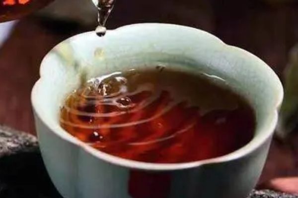 春夏秋冬各喝什么茶，一年四季喝茶對照表