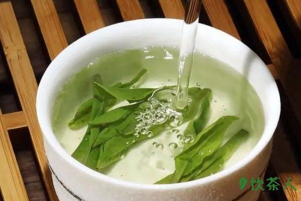 什么季节喝什么茶叶最好，春喝花茶/夏喝绿茶/秋喝乌龙