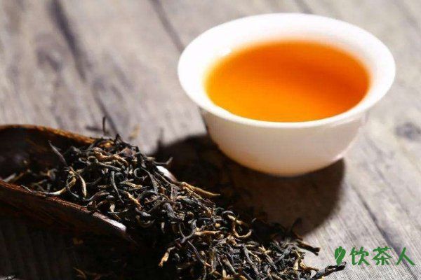 什么季节喝什么茶叶最好，春喝花茶/夏喝绿茶/秋喝乌龙