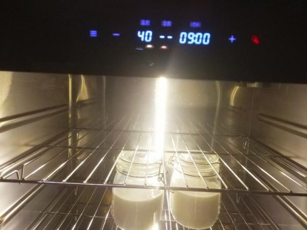 純奶手撕吐司的做法 步驟1