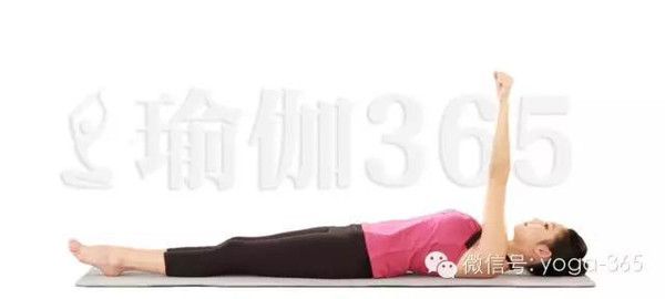 平躺提胸式瑜伽豐胸3