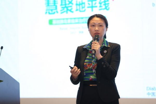 沈潔.JPG