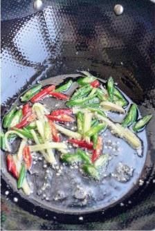 辣炒魷魚絲的做法 步驟4