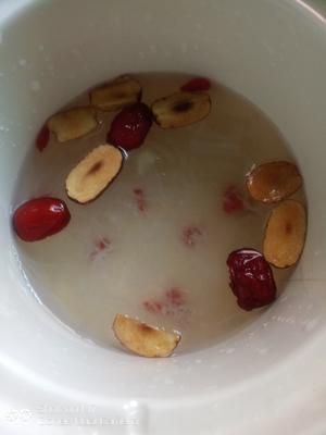 紅棗燉燕窩的做法 步驟3