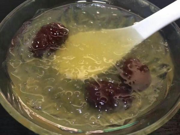 冰糖紅棗燉燕窩的做法