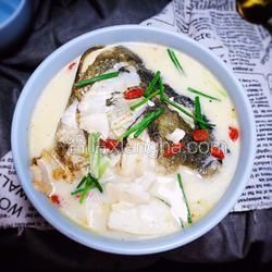 枸杞豆腐魚頭湯的做法[圖]