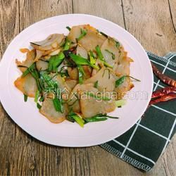 青蒜炒魔芋豆腐的做法[圖]