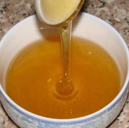 起床后，空腹喝“蜂蜜水”，真的能減肥嗎？很多女人喝錯了