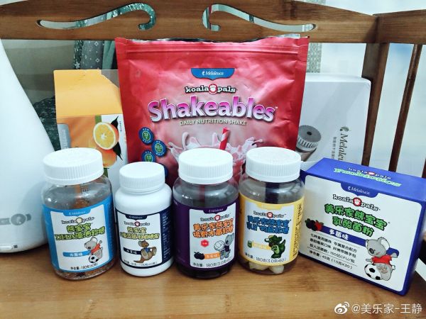 DHA，藍(lán)莓咀嚼糖果，接骨木莓，鈣，益生菌，愛(ài)維特和蛋白粉