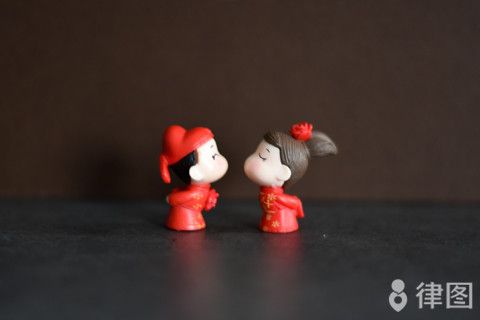 {ArticleTitle}