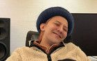 「權(quán)志龍」上身Stussy搖粒絨外套，市價(jià)被炒高200%了？