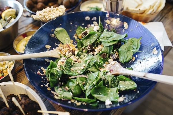 ensalada de espinacas para adelgazar